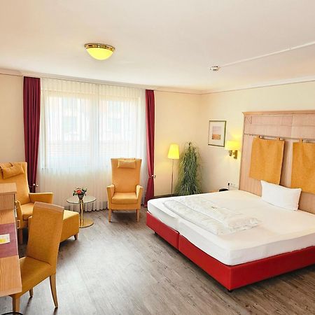 Ringhotel Winzerhof Rauenberg  ภายนอก รูปภาพ