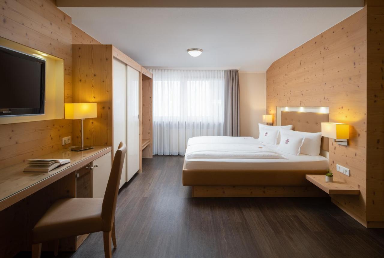 Ringhotel Winzerhof Rauenberg  ภายนอก รูปภาพ