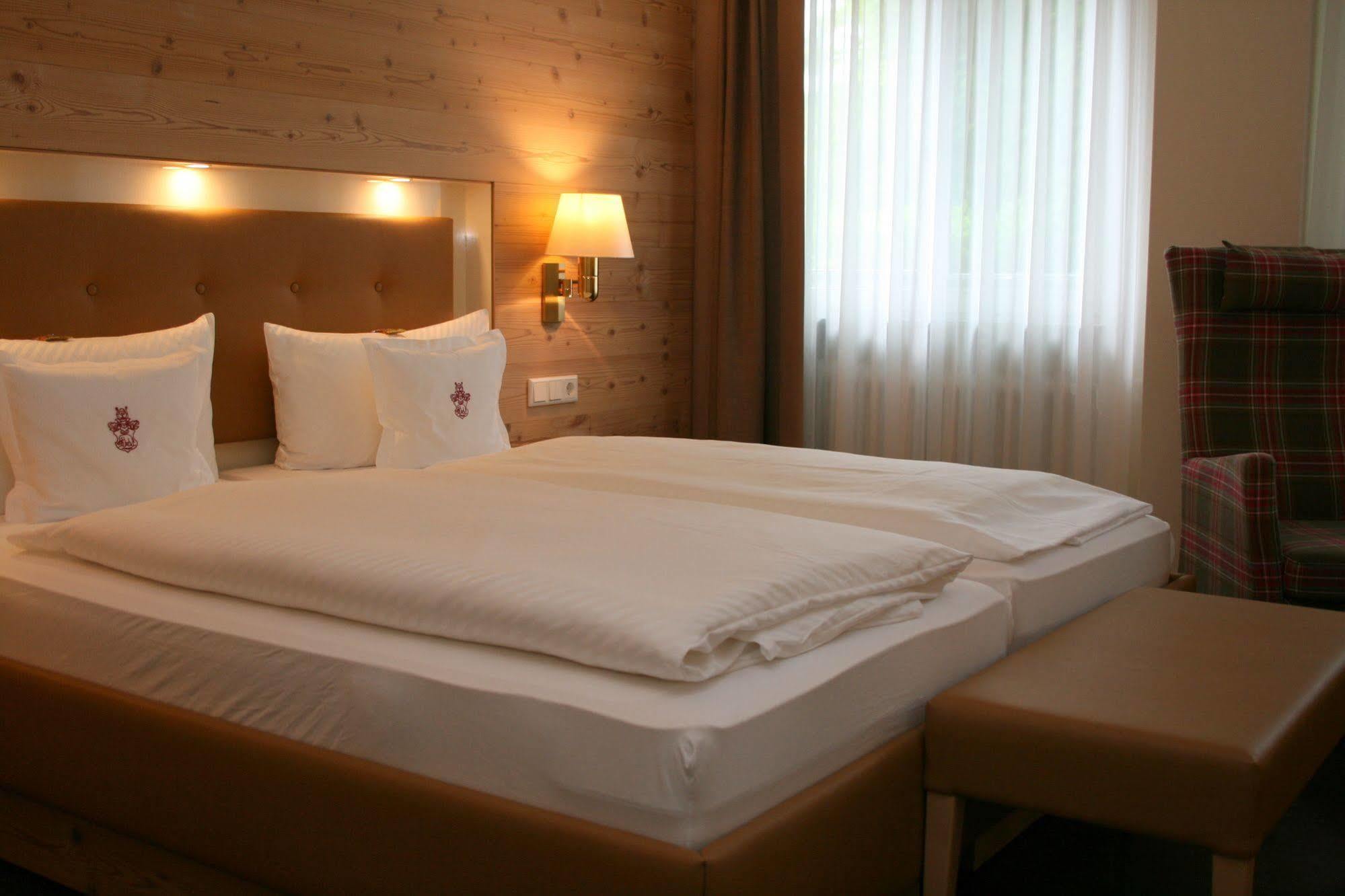 Ringhotel Winzerhof Rauenberg  ภายนอก รูปภาพ